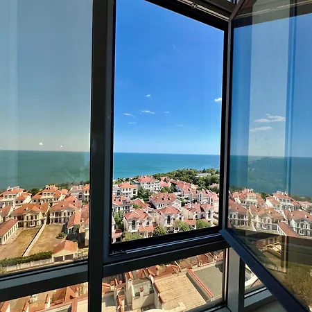 Apartment стильная студия с отдельной спальней с прекрасным видом моря и всей аркадии